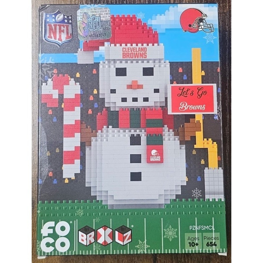 NFL Cleveland Browns BRXLZ Snowman 3-D Puzzle 654 Pieces FOCO Sealed Tape New